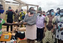 PDZ-ZU : 219 VEC du Grand-Lomé reçoivent leurs kits d’artisan.
