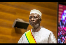 Mali: le président de la Transition et le Premier ministre emmenés au camp militaire de Kati
