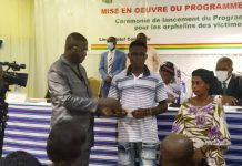 HCRRUN : 100 orphelins des victimes de 2005 couverts par un programme de bourses pendant 5 ans