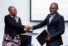 Ayewouadan et Dossou-d’Almeida ensemble pour une meilleure visibilité des jeunes entrepreneurs togolais