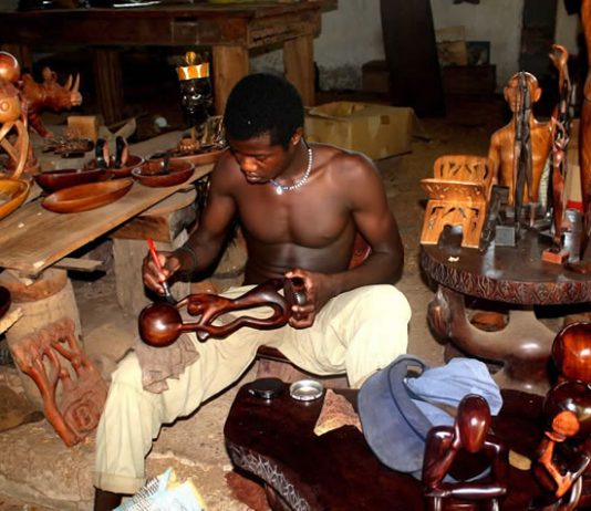 Chômage et sous-emplois : l’entrepreneuriat sauve progressivement les meubles au Togo