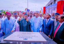 Nigeria : le Président togolais présent à l’inauguration de la raffinerie Dangote à Lagos