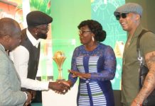 CAN 2024 : avant Abidjan, le trophée fait escale à Lomé grâce à New World Tv