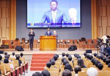 Faure Gnassingbé a rencontré les jeunes du centre de IYF à Séoul