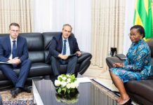 Togo : le PDG du groupe Heidelberg Materials reçu à la primature