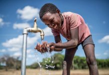 Vers une couverture universelle en eau potable