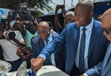L’UPRAD pose la première pierre de son futur siège à Lomé