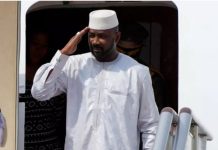 Crise politique au Mali : suspension des activités des partis politiques
