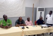 Banques et Assurances : les syndicats suspendent provisoirement leur sit-in