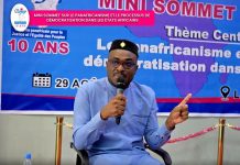 Innocent Kagbara plaide pour une « africratie » au cœur du débat sur la démocratie en Afrique