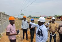Dr Melchior Athanase J. C. AÏSSI en visite de terrain au centre de santé transfrontalier de Bo Waterside