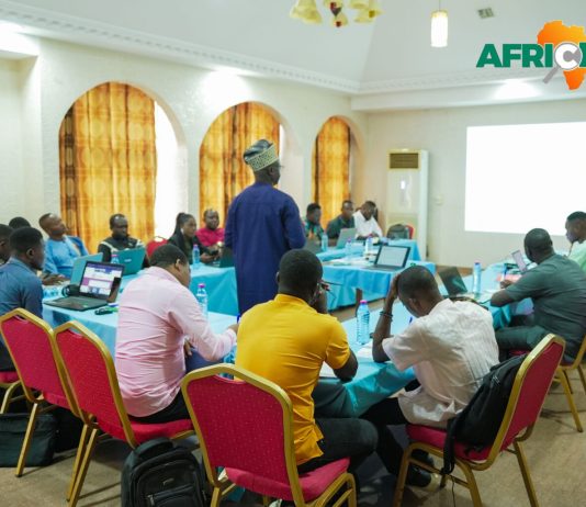 Fact-checking : des journalistes togolais s’arment contre la désinformation