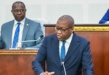 Délestages récurrents : le gouvernement s’explique et présente sa stratégie énergétique