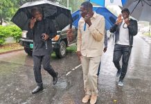 Le ministre Calixte Madjoulba et sa suite mobilisés face aux effets de la pluie de ce lundi