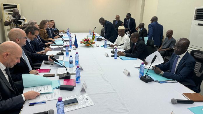 dussey-et-jones-reaffirment-l-excellence-des-relations-togo-ue_i1200