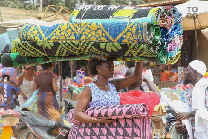 l-avenir-du-togo-passe-par-le-commerce_i1200