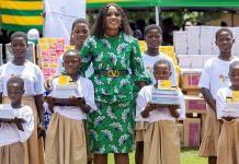 Togo : 150 000 kits scolaires pour soutenir les filles vulnérables à la rentrée 2026-2027