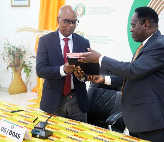 Professeur Palokinam T. Pitche officiellement installé à la tête de l’OOAS à Abidjan