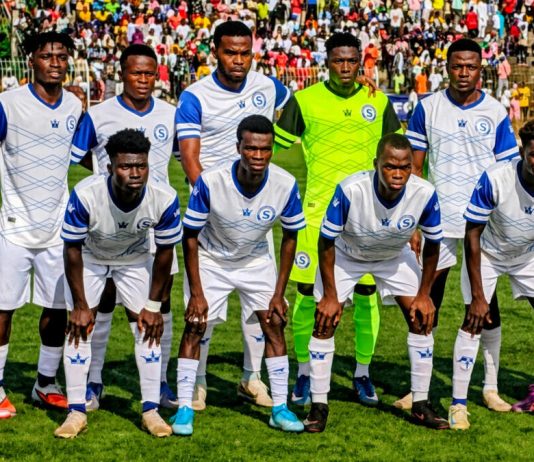Football : Sara FC et JCA en D1